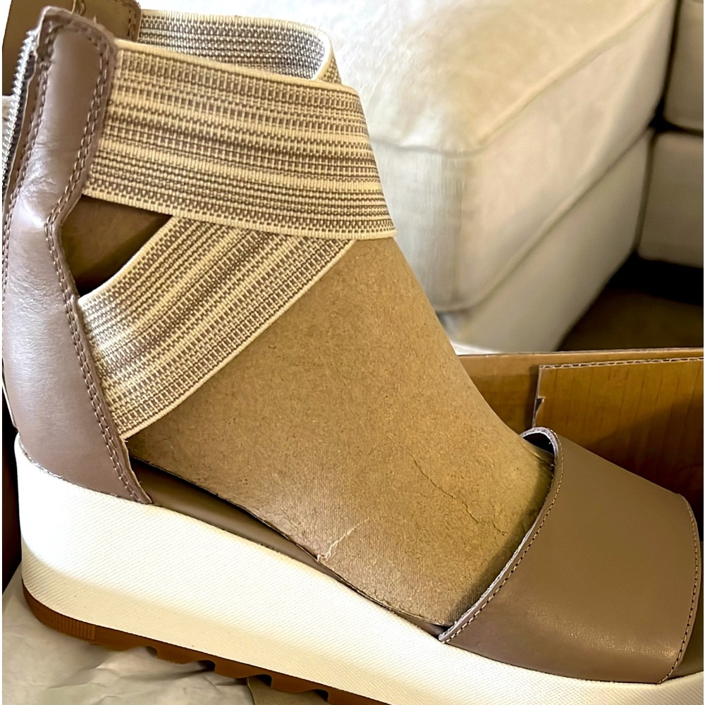 Sorrel Wedge Sandals